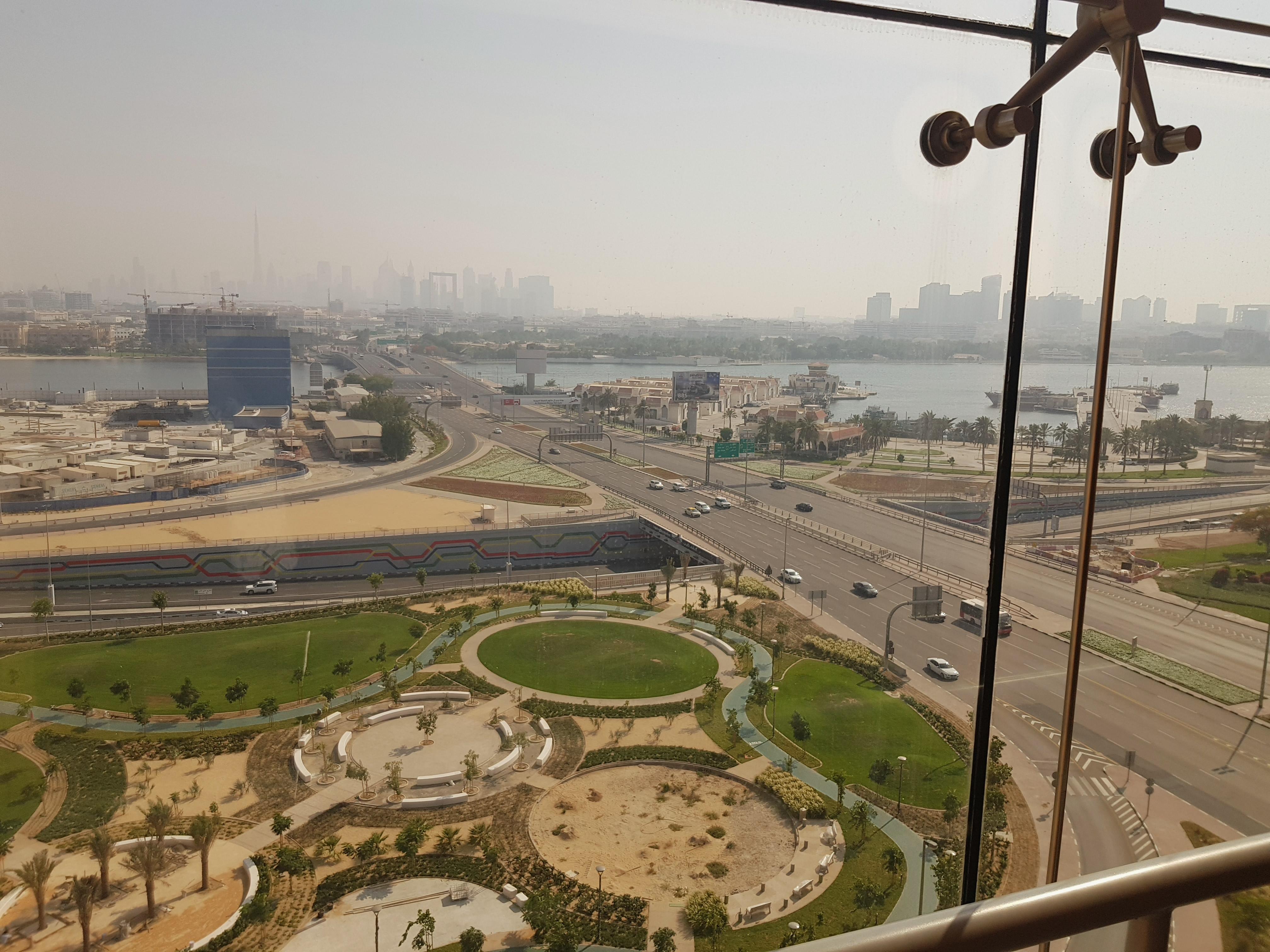 Tulip Creek Hotel Apartments Dubai Esterno foto